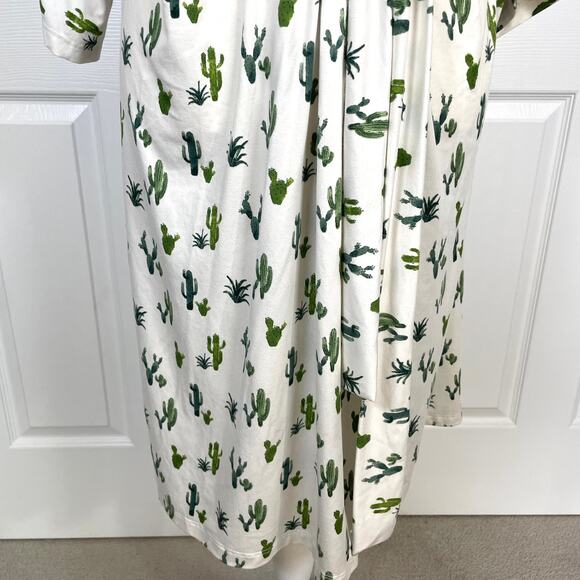 Kins & kay Cactus Print 3/4 Sleeve Robe Size L/XL Soft and Comfortable - Picture 8 of 10